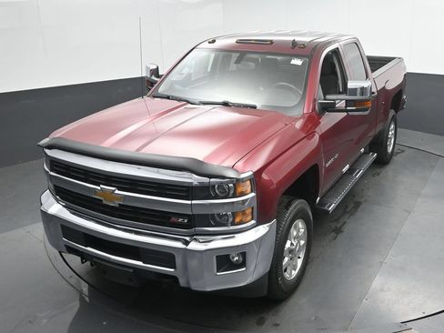 Used 2015 Chevrolet Silverado 2500 LT w/ Z71 Package, Off-Road AWD/4WD image 29