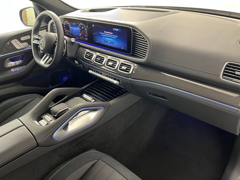 New 2026 Mercedes-Benz GLE 63 AMG S image 27