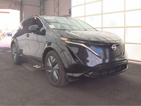 Used 2023 Nissan Ariya FWD image 4