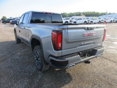 New 2026 GMC Sierra 1500 AT4 w/ AT4 Premium Package AWD/4WD image 9