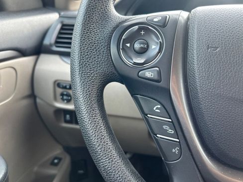 Used 2018 Honda Pilot EX image 13