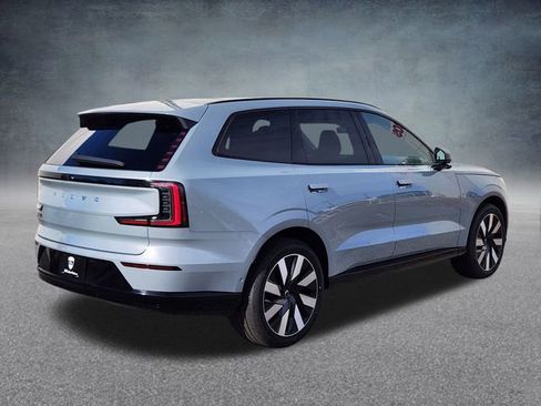 New 2025 Volvo EX90 Plus image 8