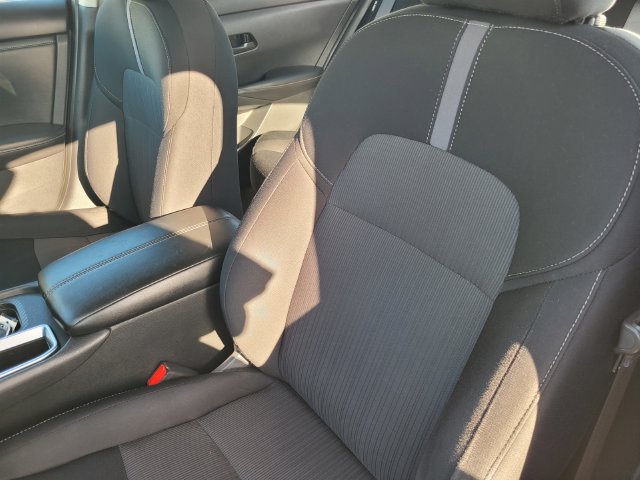 Used 2024 Nissan Sentra SV FWD image 13