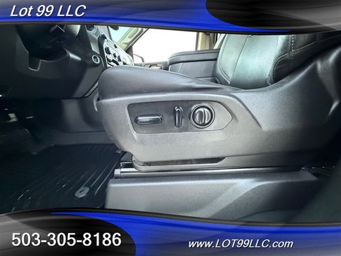 Used 2019 Chevrolet Silverado 1500 LTZ w/ LTZ Premium Package AWD/4WD image 35