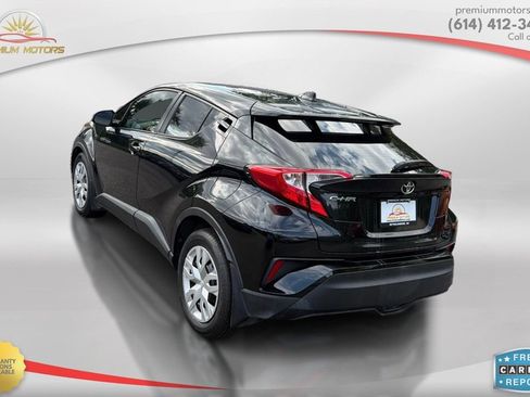 Used 2020 Toyota C-HR LE FWD image 3