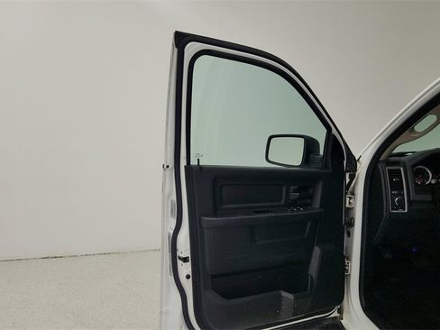 Used 2016 RAM 1500 Tradesman image 22