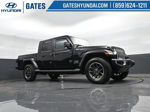 Used 2022 Jeep Gladiator Overland w/ Popular Equipment Package image 45