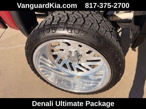 Used 2019 GMC Sierra 1500 Denali w/ Denali Ultimate Package image 10