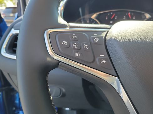 Used 2024 Chevrolet Equinox LT FWD image 21