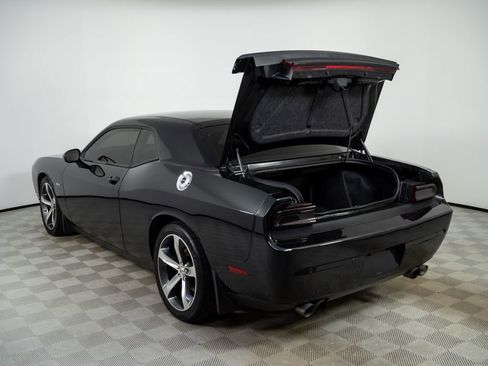 Used 2014 Dodge Challenger R/T RWD image 23