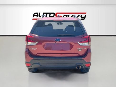 Used 2020 Subaru Forester Premium w/ Popular Package #1 AWD/4WD image 6