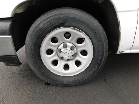 Used 2006 Chevrolet Silverado 1500 W/T image 9