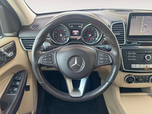 Used 2018 Mercedes-Benz GLE 350 4MATIC image 10