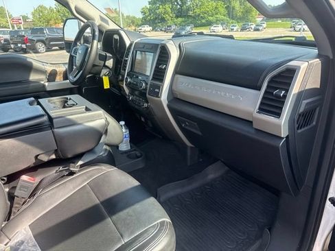 Used 2019 Ford F250 Lariat AWD/4WD image 16