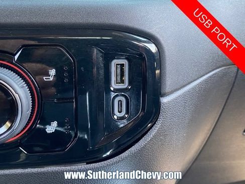 Used 2025 Chevrolet Silverado 1500 LT w/ Z71 Off-Road Package AWD/4WD image 41