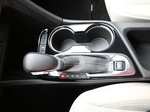 Certified 2023 Buick Encore GX Preferred w/ Cold Weather Comfort Package image 18