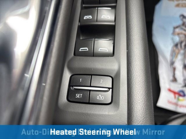 Used 2023 Chevrolet Tahoe Premier AWD/4WD image 25