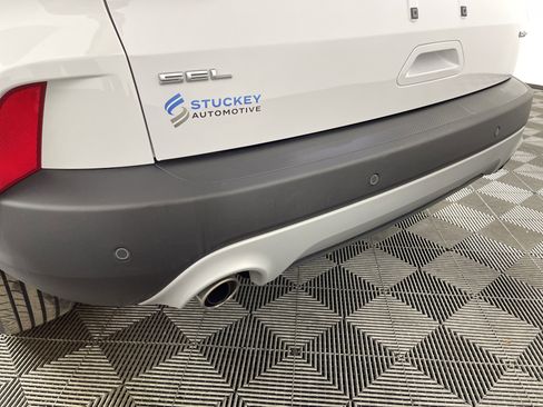 Used 2022 Ford Escape SEL w/ Technology Package image 6