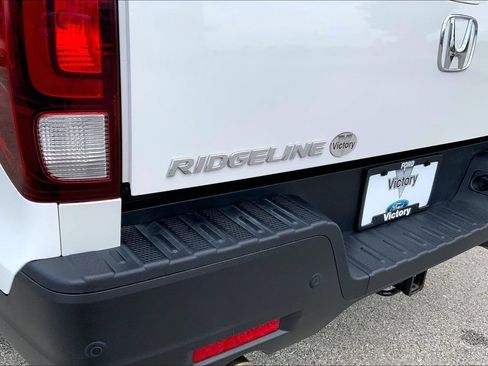 Used 2023 Honda Ridgeline RTL-E image 30