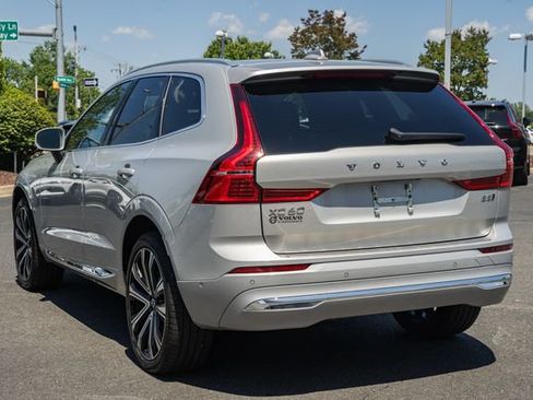 Certified 2023 Volvo XC60 B5 Ultimate w/ Climate Package AWD/4WD image 5