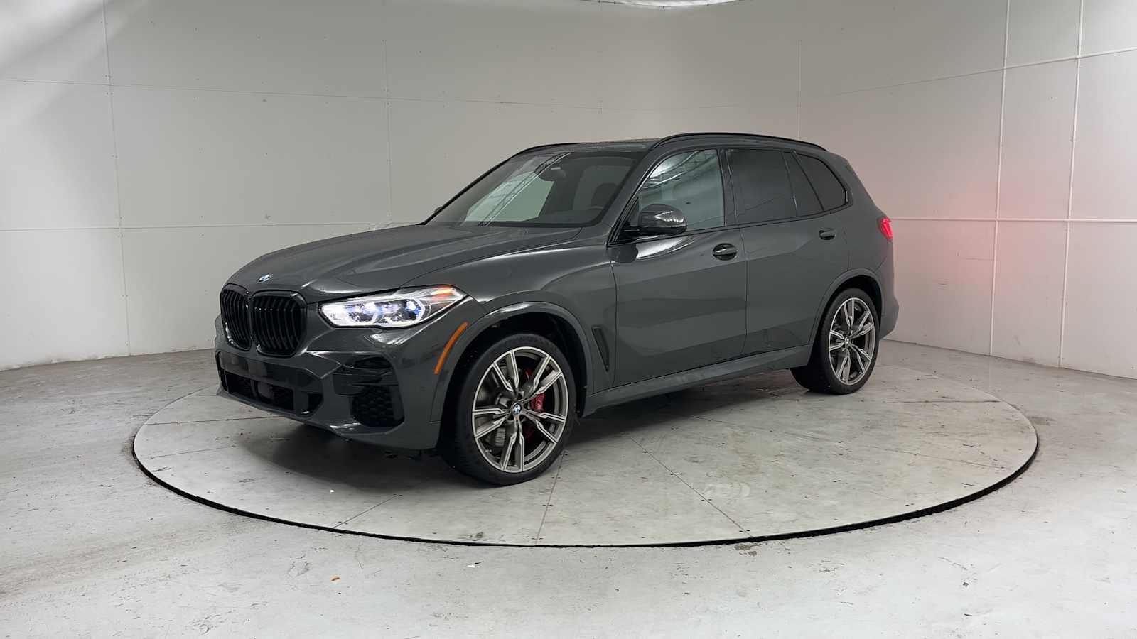 Used 2023 BMW X5 M50i w/ Executive Package AWD/4WD image 5