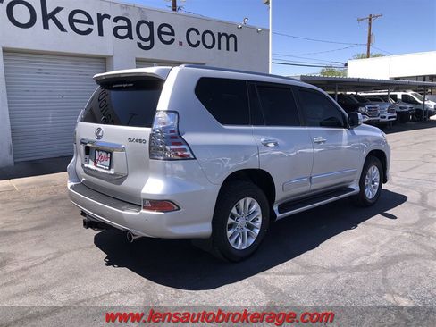 Used 2014 Lexus GX 460 w/ Premium Package AWD/4WD image 8