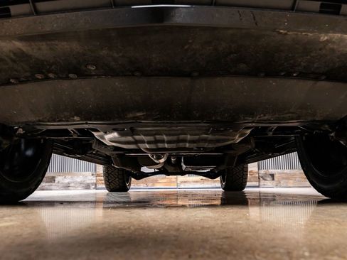 Used 2025 Cadillac Escalade ESV Sport Platinum w/ LPO, ONYX Package image 15