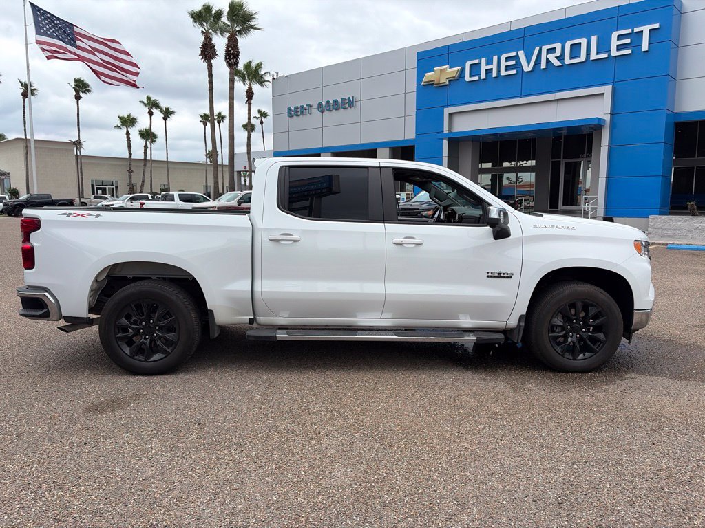 Used 2025 Chevrolet Silverado 1500 LT w/ Texas Edition Plus AWD/4WD image 4