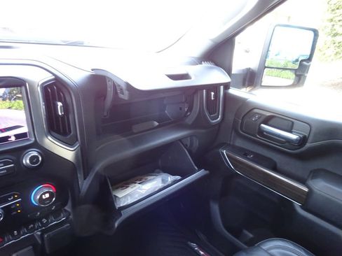 Used 2020 Chevrolet Silverado 2500 LT w/ All Star Edition AWD/4WD image 29