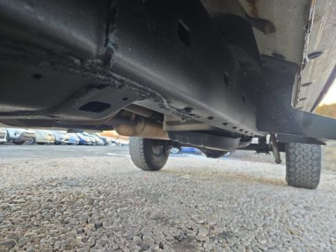 Used 2010 Toyota Tundra 4x4 Double Cab image 14