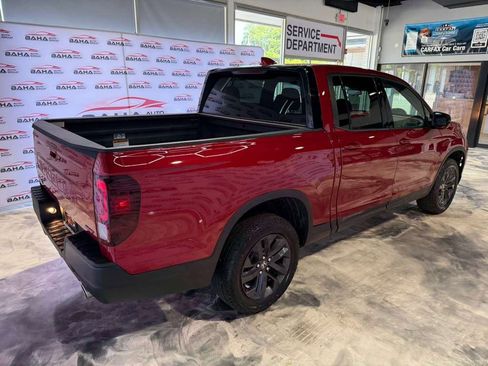 Used 2025 Honda Ridgeline Sport image 8