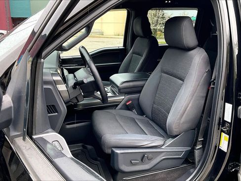 Used 2022 Ford F150 XLT w/ Equipment Group 302A High AWD/4WD image 9