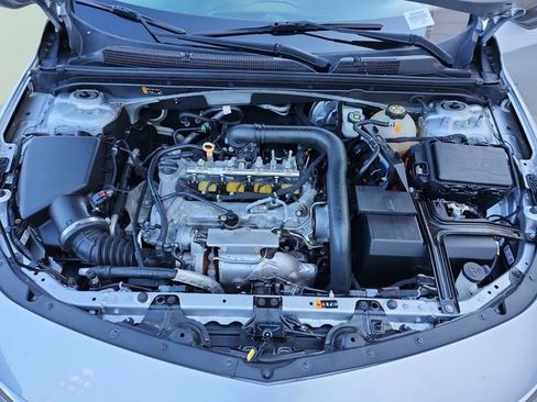 Used 2020 Chevrolet Malibu LT image 34