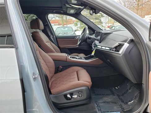 New 2026 BMW X5 xDrive50e w/ M Sport Package image 17