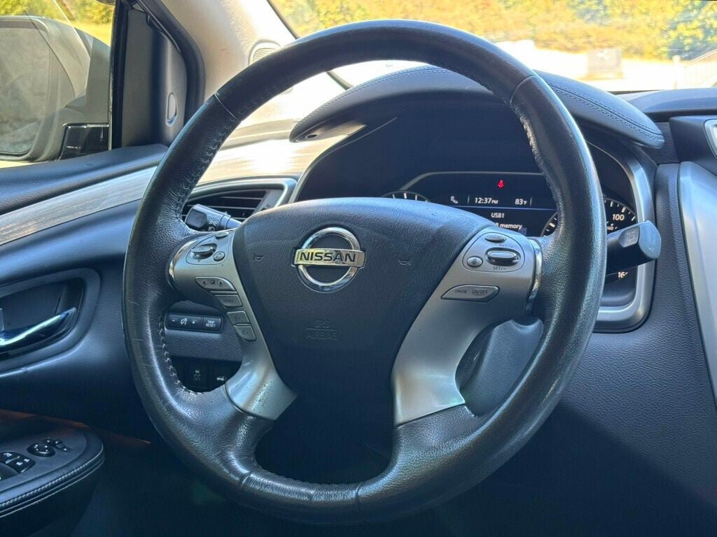 Used 2017 Nissan Murano Platinum w/ Platinum Technology Package FWD image 24
