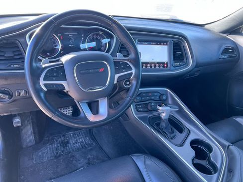 Used 2017 Dodge Challenger GT w/ Premium Sound Group image 10