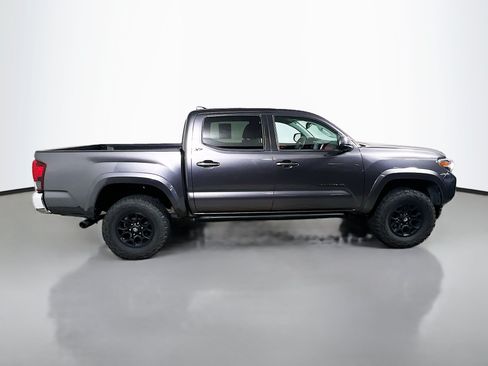 Used 2021 Toyota Tacoma SR5 RWD image 3