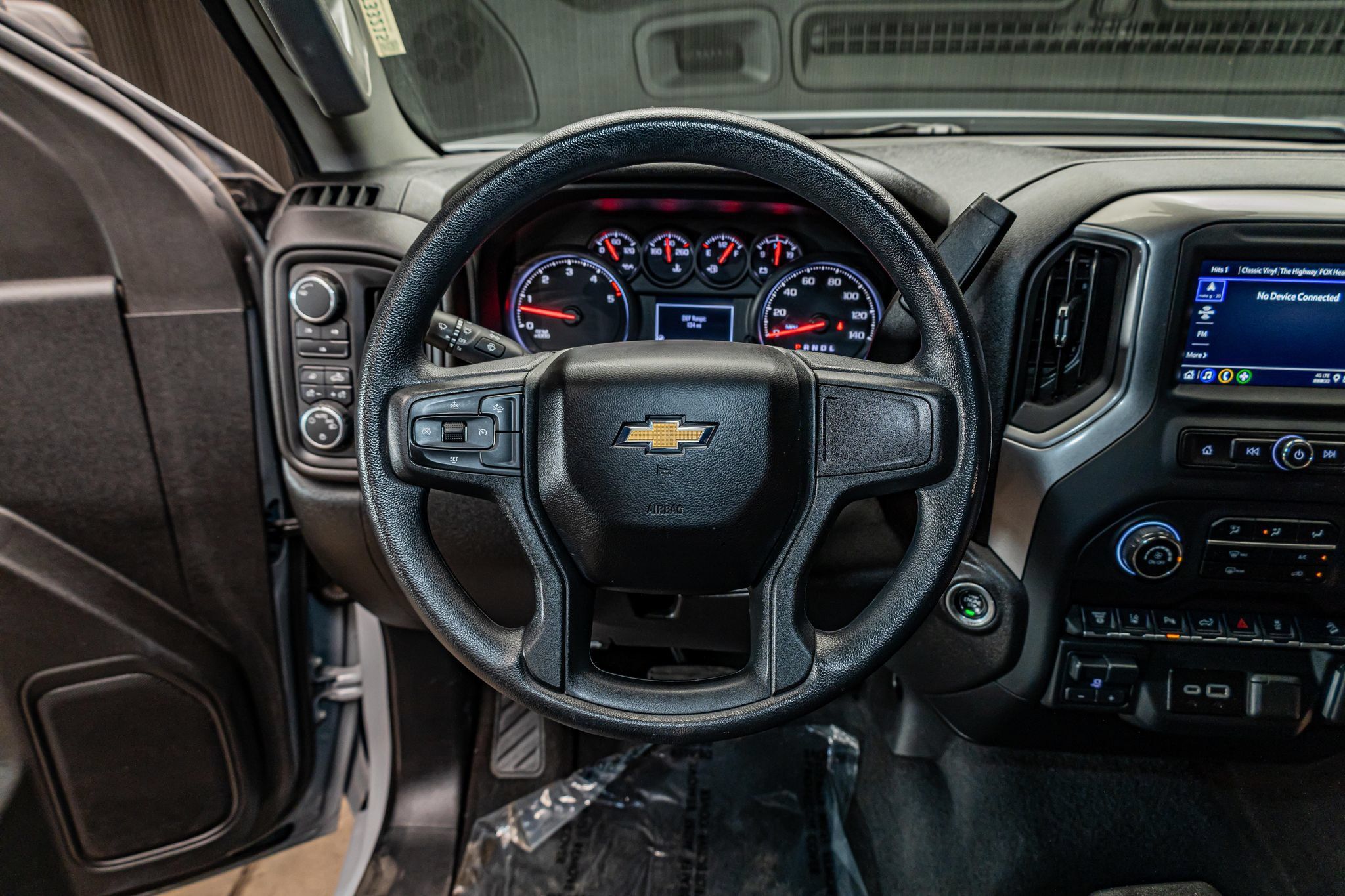 Used 2025 Chevrolet Silverado 2500 Custom w/ Custom Value Package AWD/4WD image 16