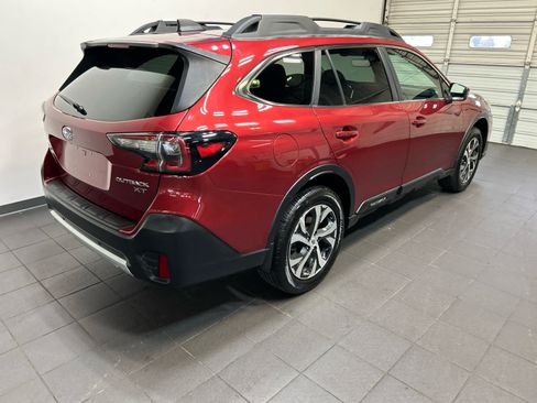 Used 2021 Subaru Outback Limited XT AWD/4WD image 3