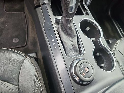 Used 2018 Ford Explorer Limited AWD/4WD image 20