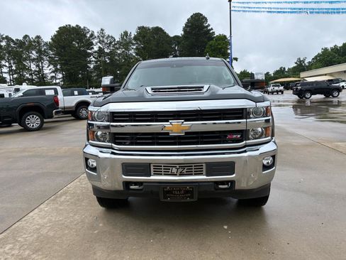 Used 2017 Chevrolet Silverado 2500 LTZ w/ Duramax Plus Package AWD/4WD image 3