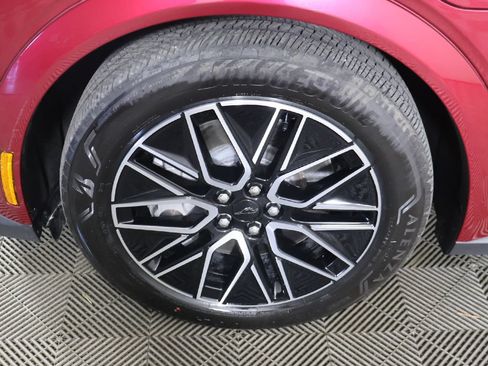 Used 2025 Ford Mustang Mach-E Premium AWD/4WD image 19