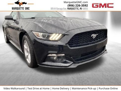 Used 2015 Ford Mustang Coupe RWD image 1