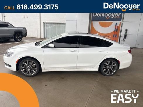 Used 2016 Chrysler 200 S w/ Navigation & Sound Group I image 1