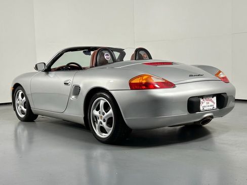 Used 1999 Porsche Boxster image 3