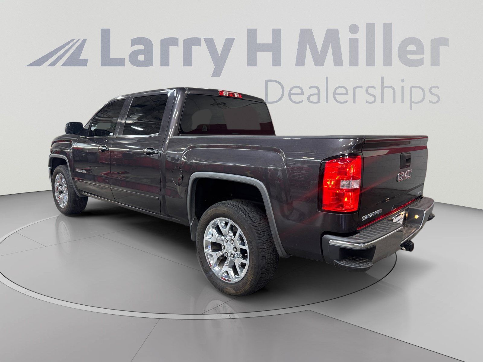 Used 2014 GMC Sierra 1500 SLE w/ SLE Value Package RWD image 3