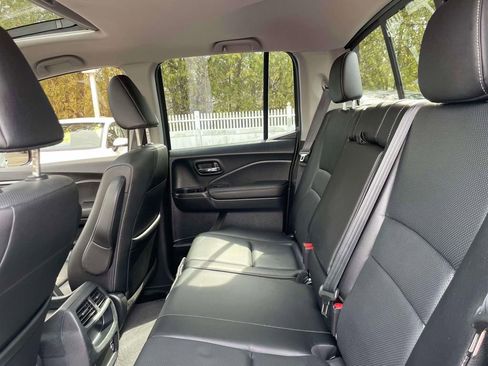 Used 2023 Honda Ridgeline RTL-E image 12