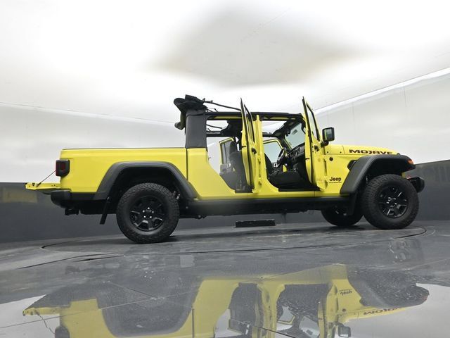 Used 2023 Jeep Gladiator Mojave AWD/4WD image 79
