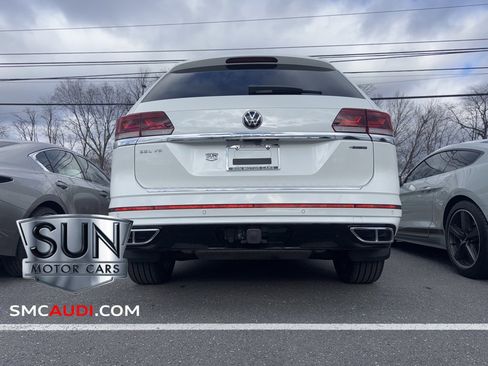 Used 2023 Volkswagen Atlas SEL Premium image 29