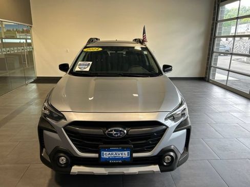 Used 2024 Subaru Outback Limited AWD/4WD image 17